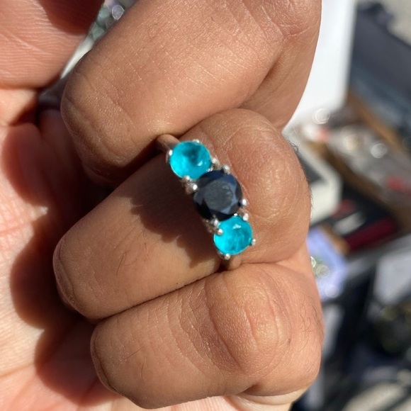 THREE-STONE RING - HANDCRAFTED - Picture 5 of 7